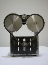 “なんの背景ももたない 思想的に真っ白な作品” | 現代美術作家タムラサトルによる個展「 A マシーン」東京・築地TSCAにて6月25日まで開催