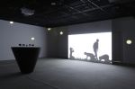 高嶺格による特別展『とおくてよくみえない』が広島市現代美術館で開催中　7月10日まで