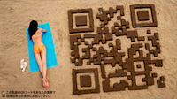 『 砂のQRコードは読めるのか？ ビーチに描く、巨大QRコード 』