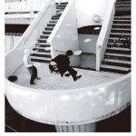 ストリートからアウトドアまで1枚のフリスビーで東京を遊び倒す SPINCOLLECTIF TOKYO主催のフリスビー展が開催中